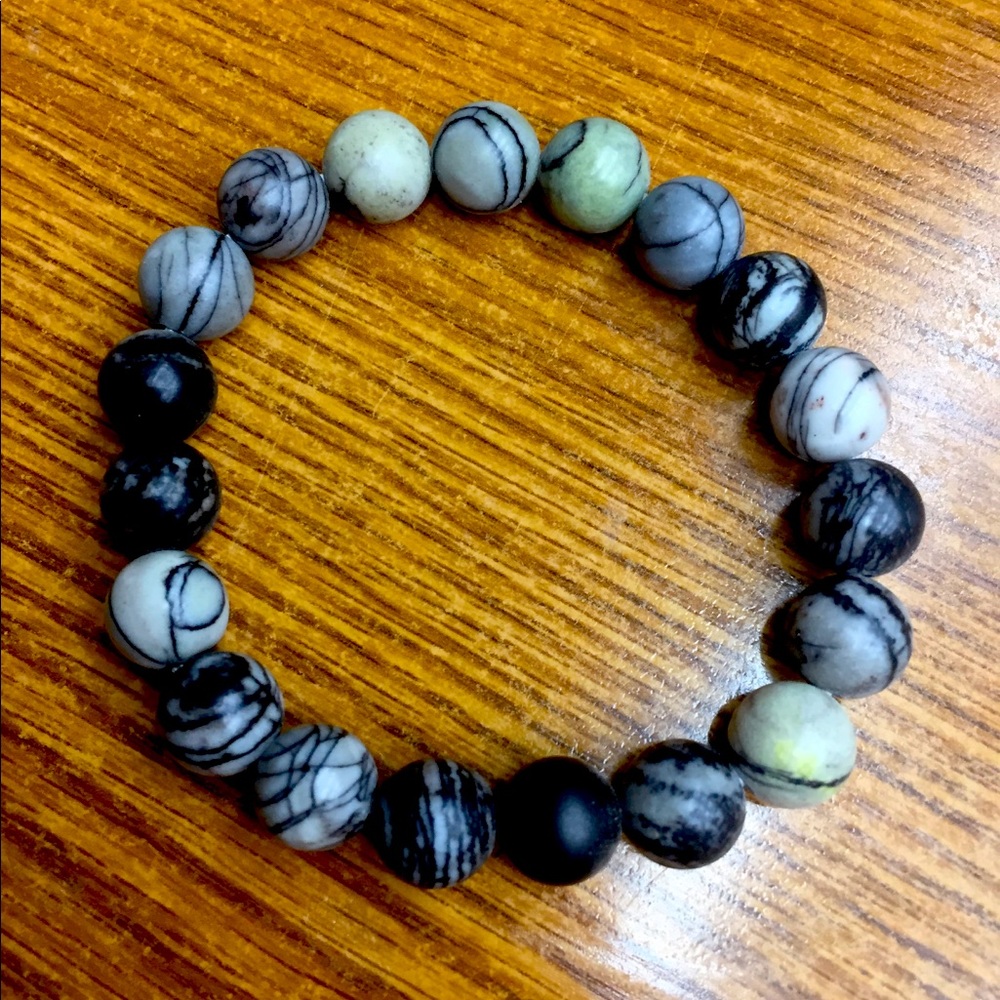 Marbled handmade stretchy bracelet